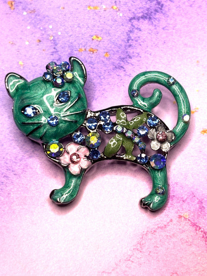 Rhinestone and Enamel Cat Broaches Pins Sparkling Kitty Jewelry Colorful Gem Cat Broach Cute Feline Accessory with 4 Bright Options