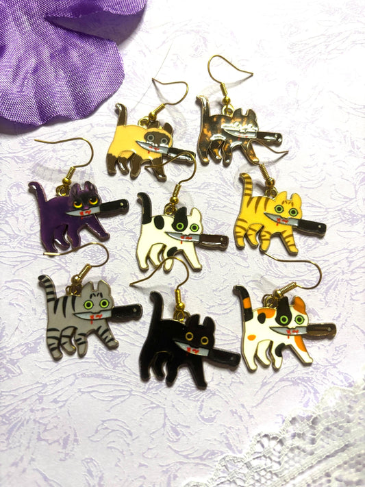 Murder Cat Earrings Funny Cat Jewelry Enamel Cat Earrings with Gold Plating Lightweight Hypoallergenic Hooks Gift for Cat Lovers