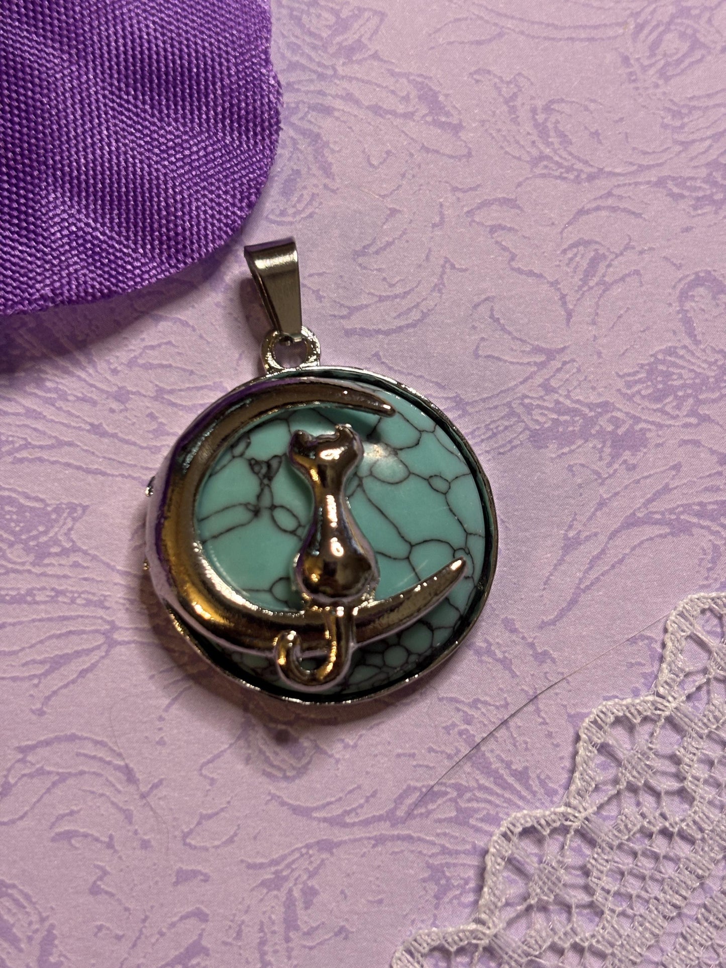 Silver Cat and Moon Pendant on 18 Inch 925 Silver Chain Cabochon Jewelry with Black Green Rose Moonstone Tiger Eye and More