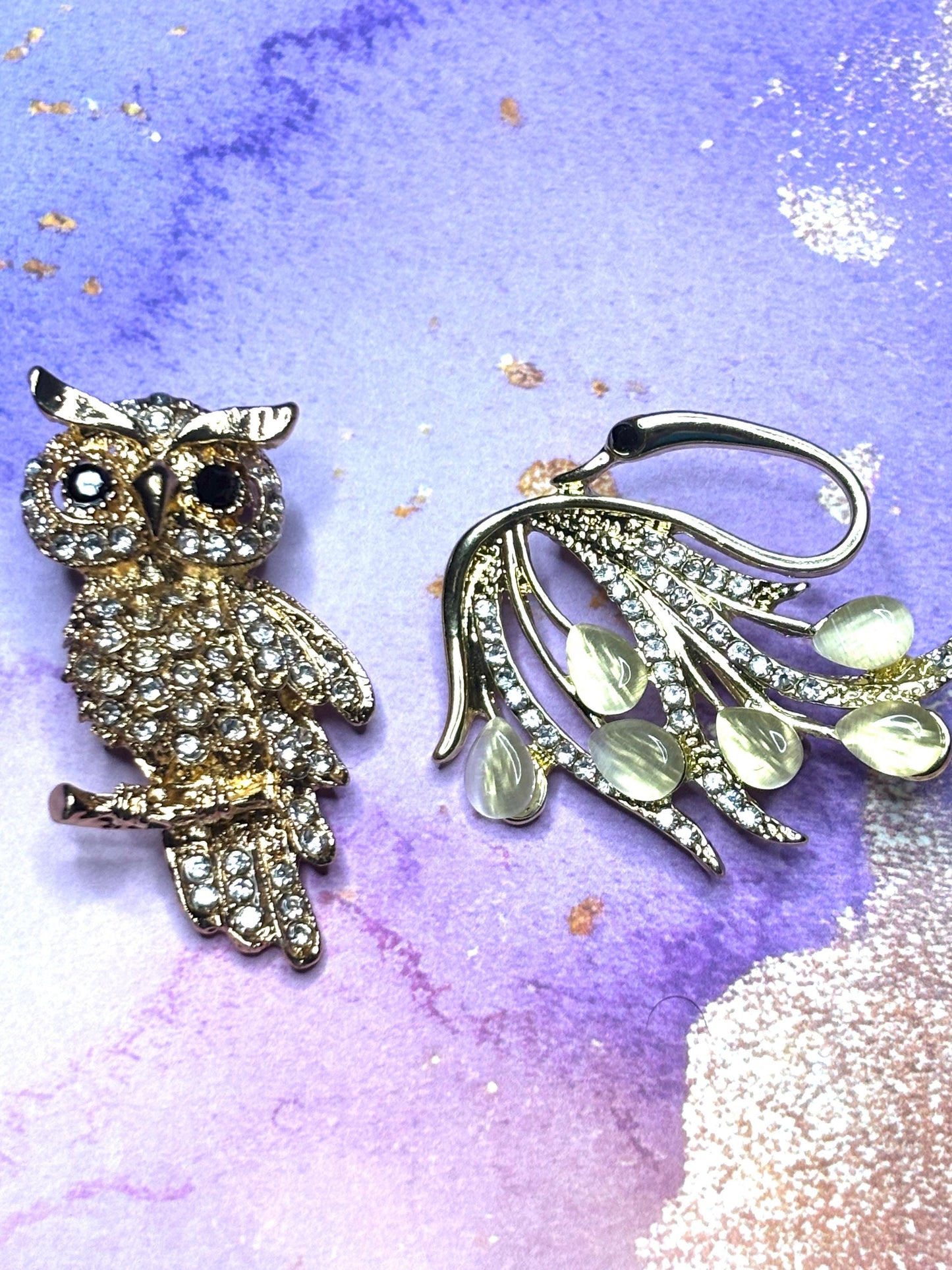 Rhinestone Owl and Swan Broaches Pins Sparkling Animal Jewelry Elegant Gem Accented Broach Cute Owl and Swan Pins for Women