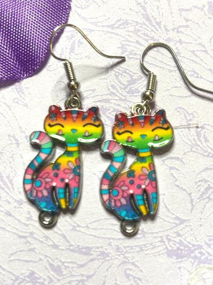 Sassy Cat Earrings Enamel Cat Jewelry for Women Hypoallergenic Cat Lover Gift Cute Cat Earrings Lightweight Animal Theme Accessories