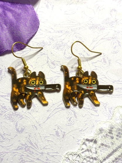 Murder Cat Earrings Funny Cat Jewelry Enamel Cat Earrings with Gold Plating Lightweight Hypoallergenic Hooks Gift for Cat Lovers