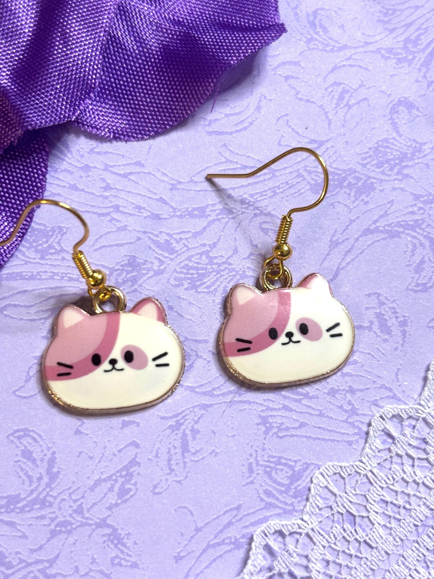 Cute Cat Face Earrings Enamel Cat Jewelry Gold Plated Lightweight Hypoallergenic Hooks Adorable Gift for Cat Lovers in Fun Colors