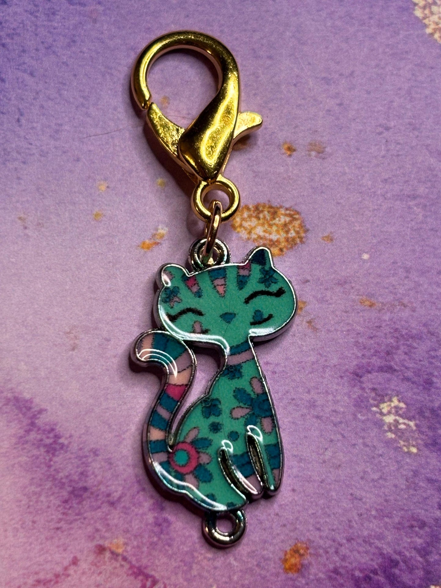 Sassy Cat Purse Charm Enamel Cat Bag Charm Kitty Keychain Zipper Pull Colorful Cat Gift Gold Lobster Clasp Cute Fun Accessory Cat Lovers