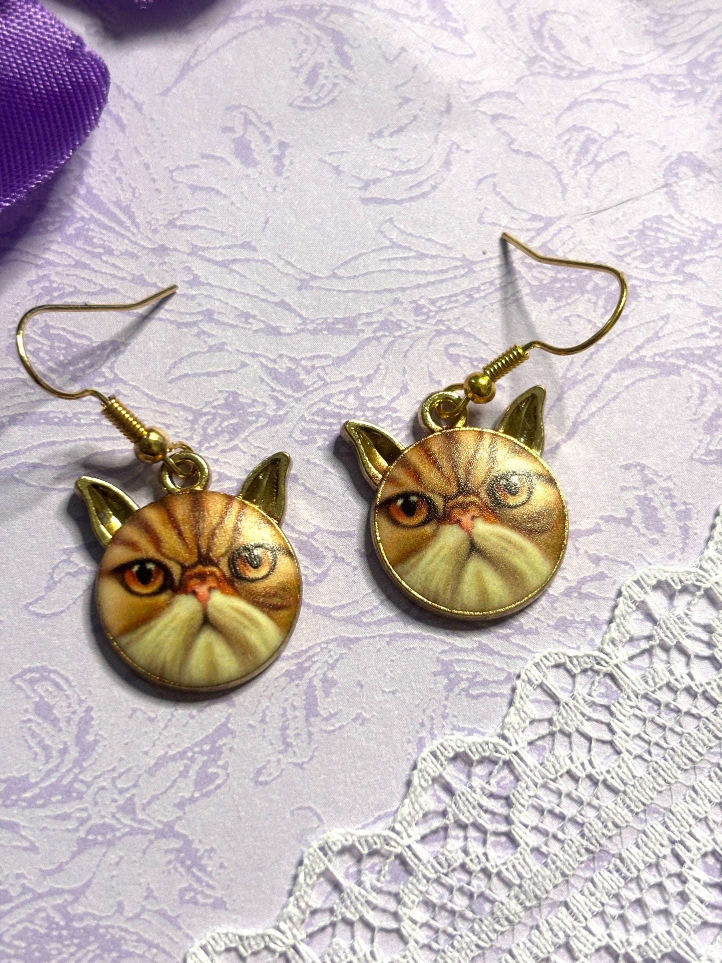 Realistic Cat Face Earrings Enamel Cat Jewelry Gold Plated Lightweight Hypoallergenic Hooks Gift for Cat Lovers in Lifelike Styles