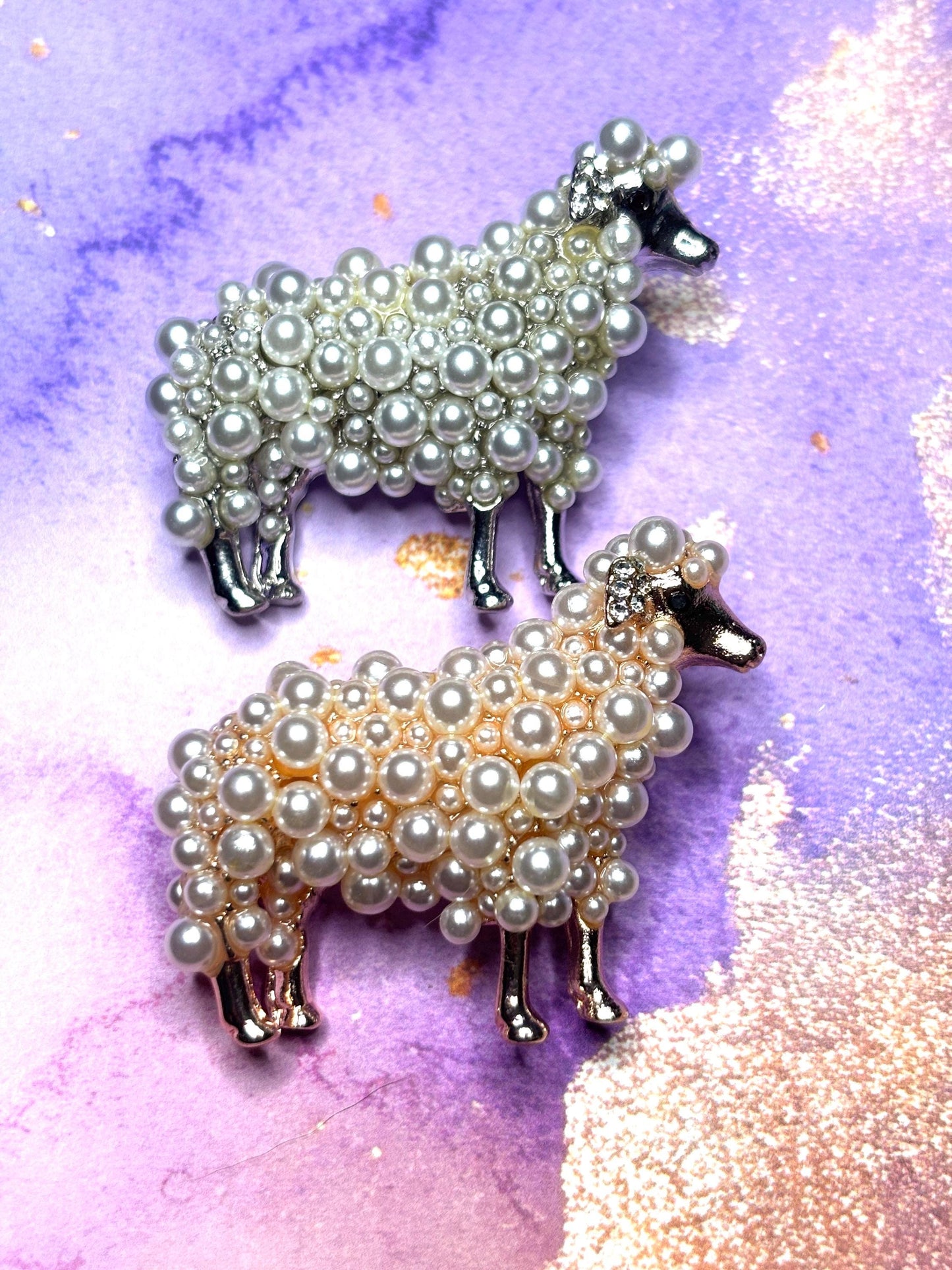 Pearl Sheep Broaches Pins Cute Farm Animal Jewelry Adorable Sheep Lover Gifts Pastel Pink and White Beaded Broach for Women