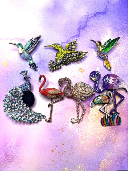 Rhinestone Bird Broaches Pins Sparkling Hummingbird Peacock and Flamingo Jewelry Colorful Gem Bird Broach Cute Pins for Women