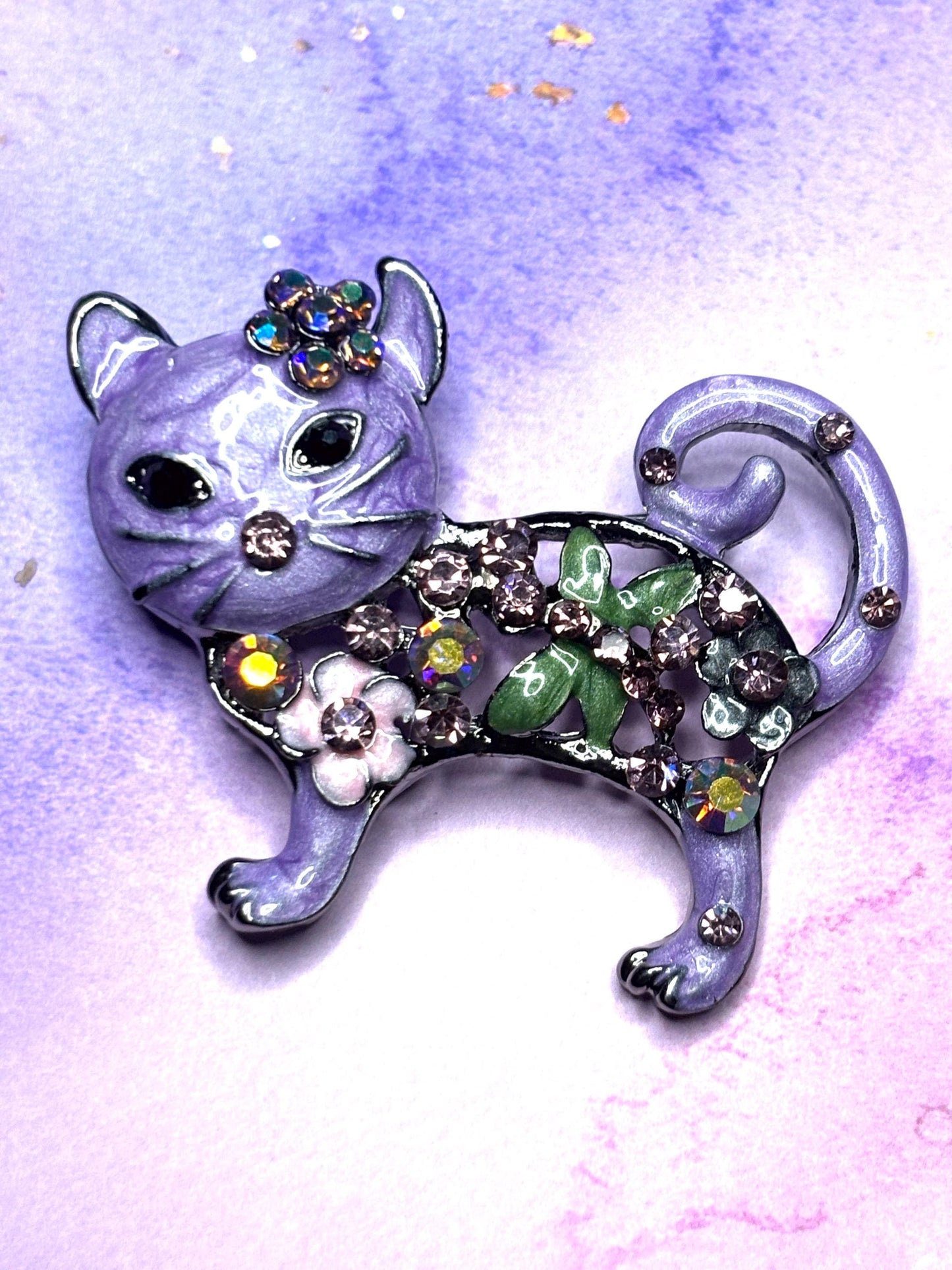 Rhinestone and Enamel Cat Broaches Pins Sparkling Kitty Jewelry Colorful Gem Cat Broach Cute Feline Accessory with 4 Bright Options
