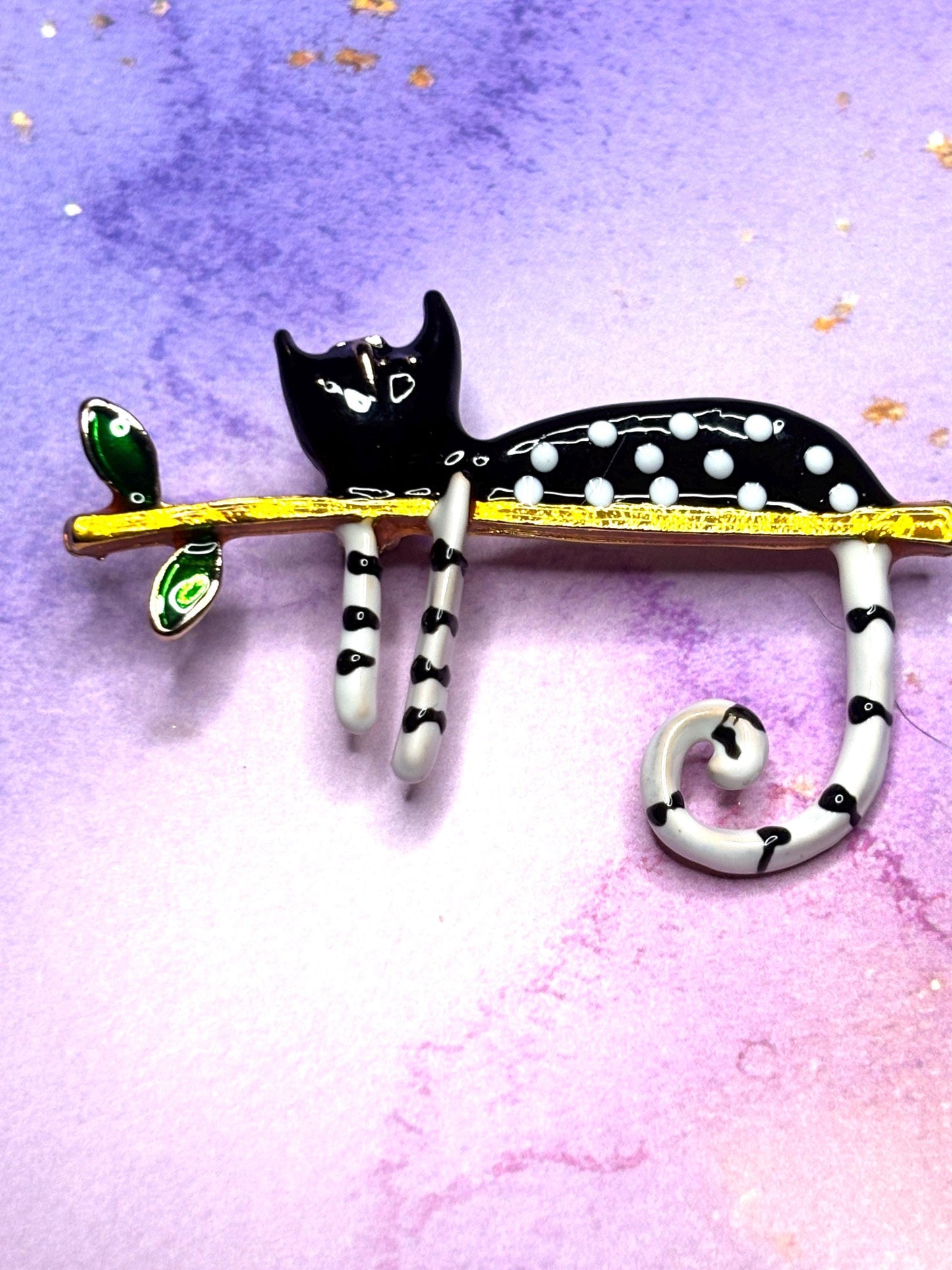 Polka Dot Cat Broaches Pins Colorful Cat Jewelry Cute Spotted Kitty Broach Fun Animal Accessory with 4 Unique Cat Styles for Women