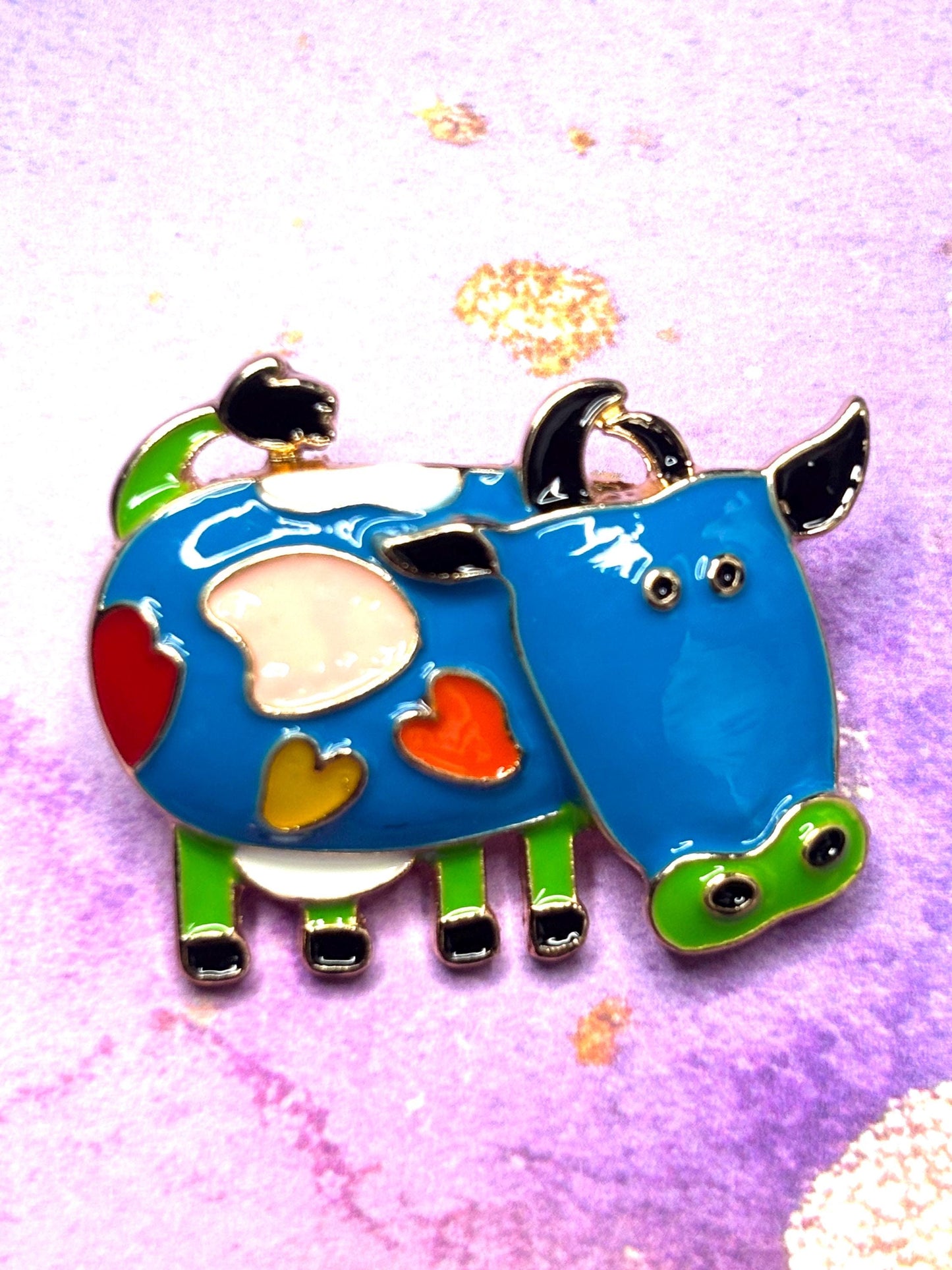 Cow Broaches Pins Colorful and Black and White Cow Jewelry Cute Farm Animal Broach Accessories Fun Cow Pins for Women