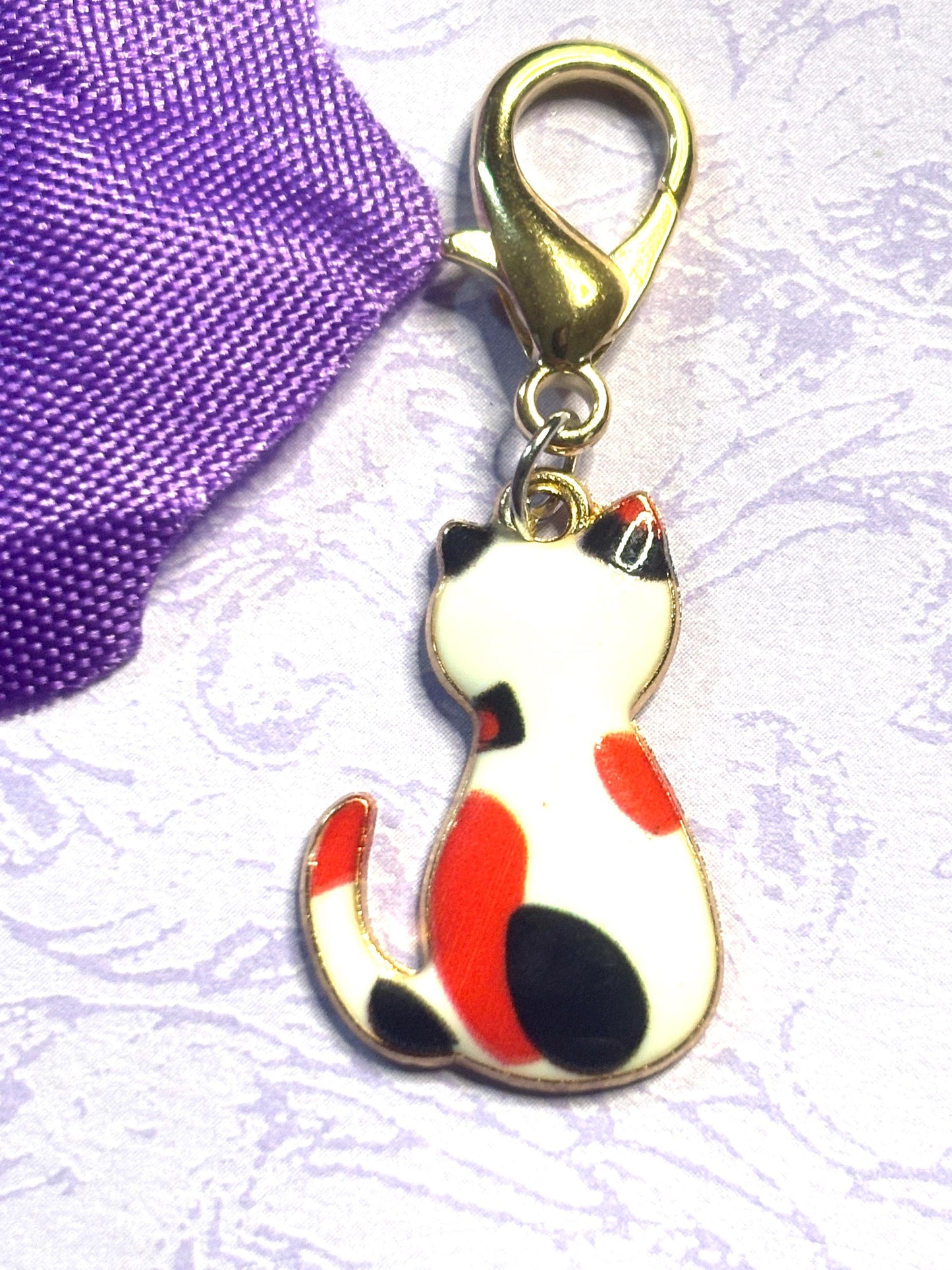 Floral Cat Purse Charm Bag Charm Bookbag Charm Zipper Pull Gold Cat Clip Cute Cat Lover Gift Calico Tabby Floral Cat Accessory
