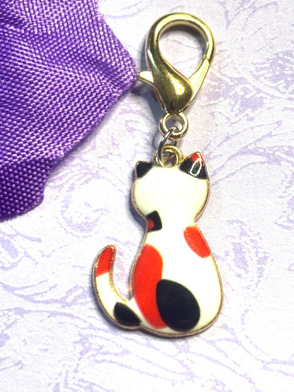 Floral Cat Purse Charm Bag Charm Bookbag Charm Zipper Pull Gold Cat Clip Cute Cat Lover Gift Calico Tabby Floral Cat Accessory