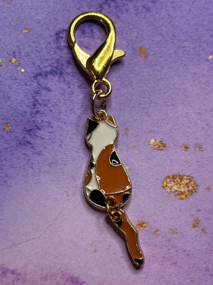 Silhouette Cat Purse Charm Enamel Cat Bag Charm Dangly Tail Kitty Keychain Zipper Pull Colorful Cat Gift Gold Lobster Clasp Cat lovers